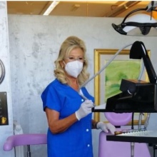 Ingrandire l'immagine: Emanuela Savelli, dentista Roma