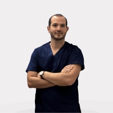 Ingrandire l'immagine: Gian Paolo Azzena, chirurgo plastico Mestre