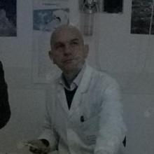 Ingrandire l'immagine: Agostino Gattuso, urologo Paola