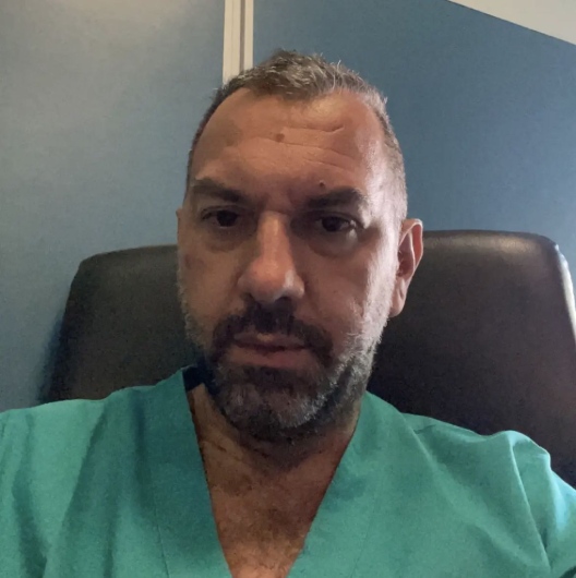 Dr. Emanuele Piccione, neurochirurgo, Radiologo, medico certificatore Leggi le recensioni