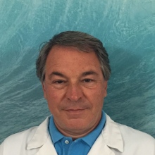 Ingrandire l'immagine: Gino Favero, dermatologo Bari