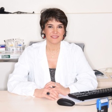 Ingrandire l'immagine: Maria Rosaria Zampino, dermatologo Ferrara