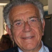 Ingrandire l'immagine: Francesco Trimarchi, endocrinologo Messina