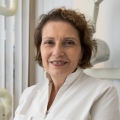 Laura Nuzzi, dentista Taranto
