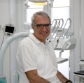Enrico Di Bari, dentista Torino