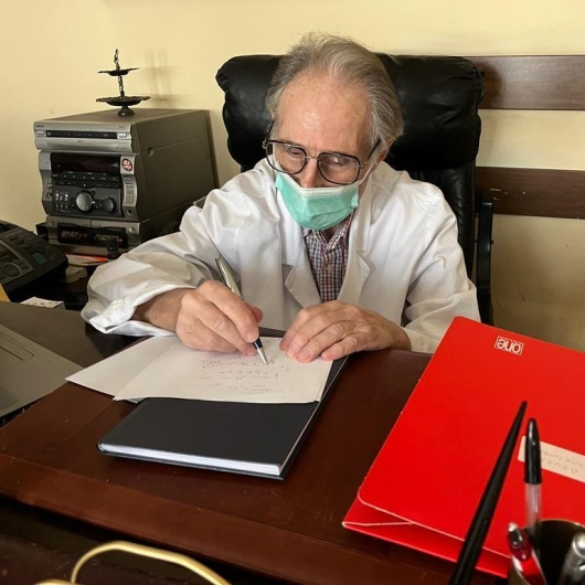 Dr. Roberto Bravi