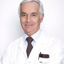 Ingrandire l'immagine: Pier Alberto Testoni, gastroenterologo Milano