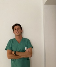 Ingrandire l'immagine: Davide Grimaldi, dentista Roma