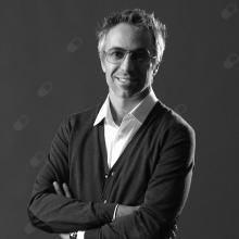 Ingrandire l'immagine: Luca Cravero, chirurgo plastico Torino