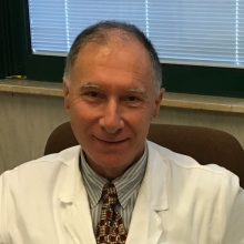 Ingrandire l'immagine: Luigi Becherucci, ortopedico Orbetello