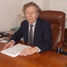 Ingrandire l'immagine: Gaetano Ideo, gastroenterologo Milano