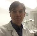 Stefano Scalora, dentista Genova