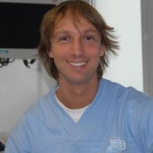 Ingrandire l'immagine: Massimo Favatà, dentista Torino