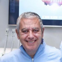Ingrandire l'immagine: Manfredi Mancone, dentista Santa Maria Capua Vetere
