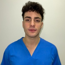 Ingrandire l'immagine: Andrea Favuzzi, igienista dentale Milano