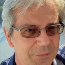 Ingrandire l'immagine: Carlo Cuomo, dentista Torre del Greco