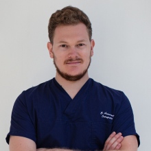 Ingrandire l'immagine: Emanuele Aversano, osteopata Castellammare di Stabia