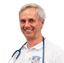 Ingrandire l'immagine: Antonio Miclavez, dentista Udine