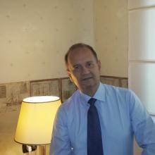 Ingrandire l'immagine: Maurizio Cerfeda, urologo Surbo