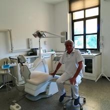 Ingrandire l'immagine: Ruggero Muratti, dentista Arezzo