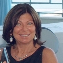 Ingrandire l'immagine: Eva Amoroso d'Aragona, dentista Bari