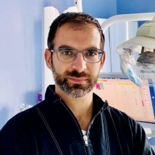 Ingrandire l'immagine: Ivan Coniglio, dentista Pontedera