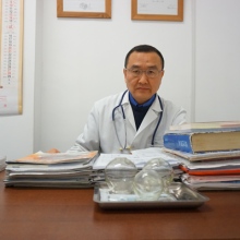 Ingrandire l'immagine: JIANMIN ZHANG, agopuntore Roma