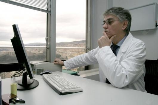 Dr. Ettore Vallarino