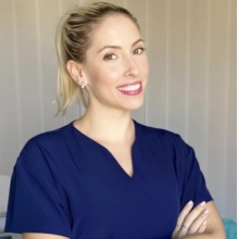 Ingrandire l'immagine: Ivana Gavrilovic, dentista Milano