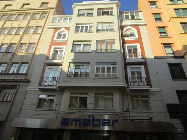 -eu-west-1.amazonaws.com/mobilia/Portals/inmoatrio/Images/5037/2242445