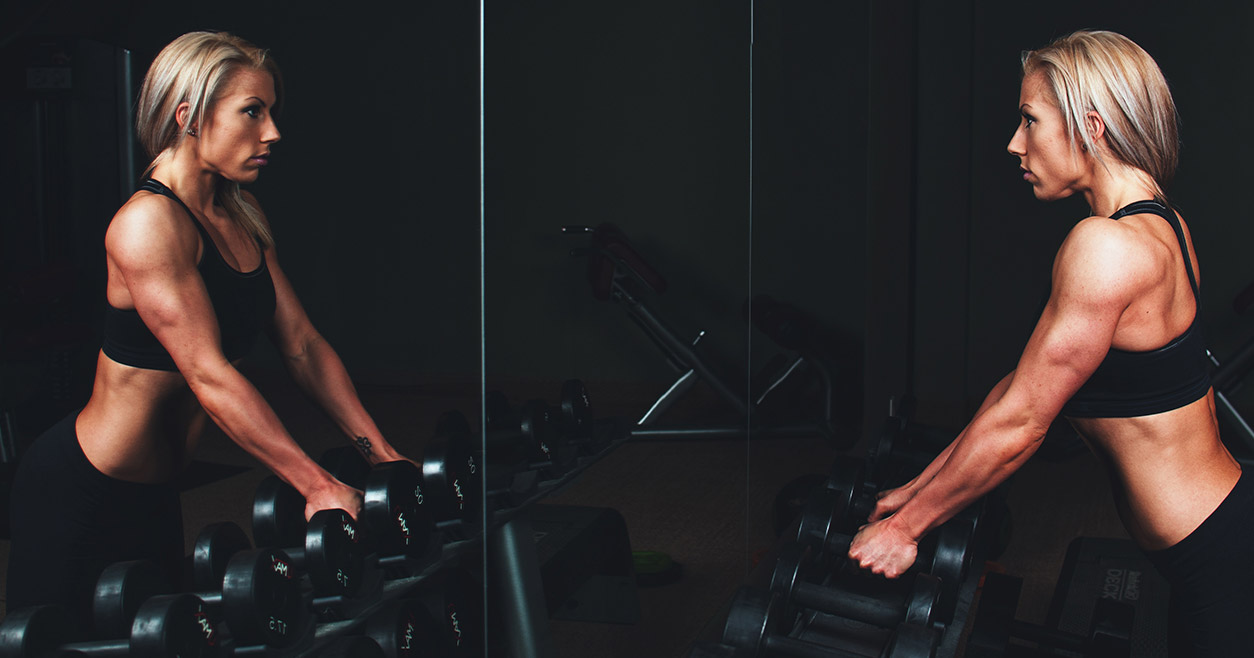 Weights vs Cardio: Which one tips the scales?