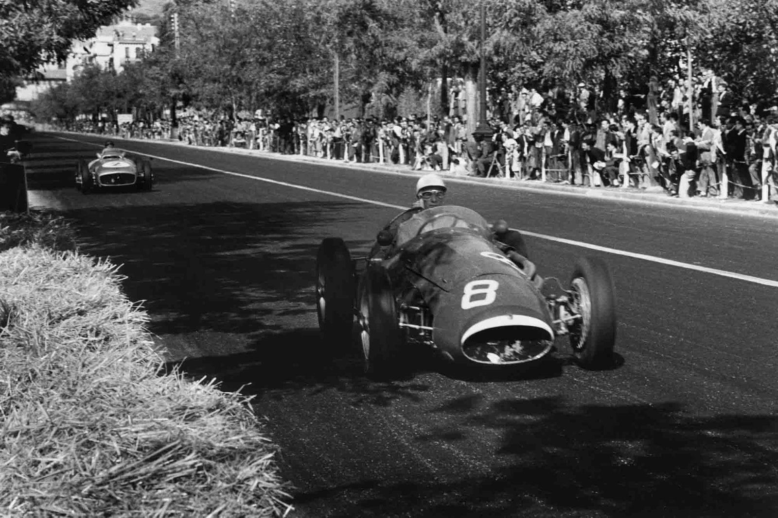 1954 Spanish Grand Prix race report Hawthorn class of the field