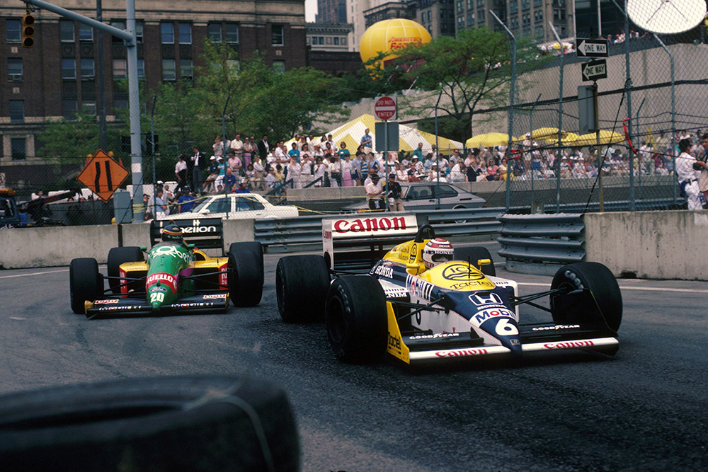 Nelson Piquet in his Williams FW11B.