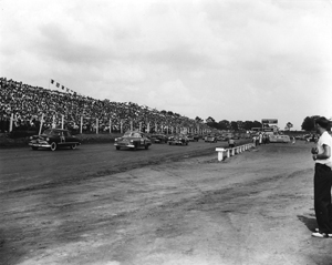 The first ‘Strictly Stock’ race