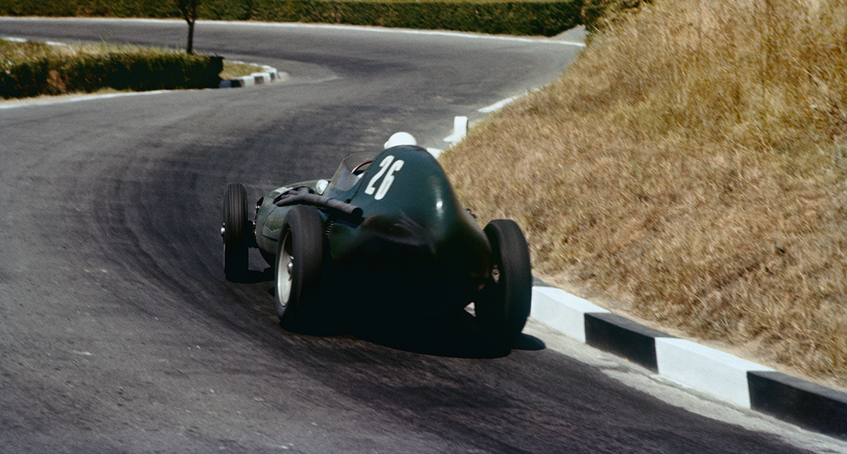 g p 44