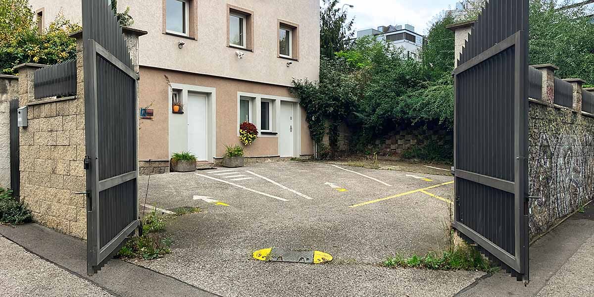 Parking Čerčanská 626/5 header