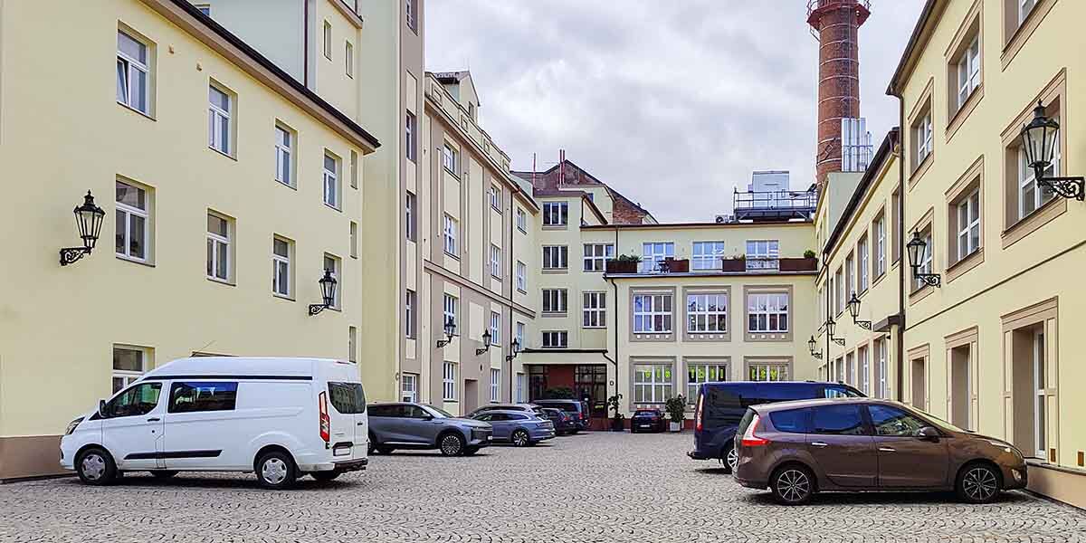 Parking Štefánikova 13/43a header