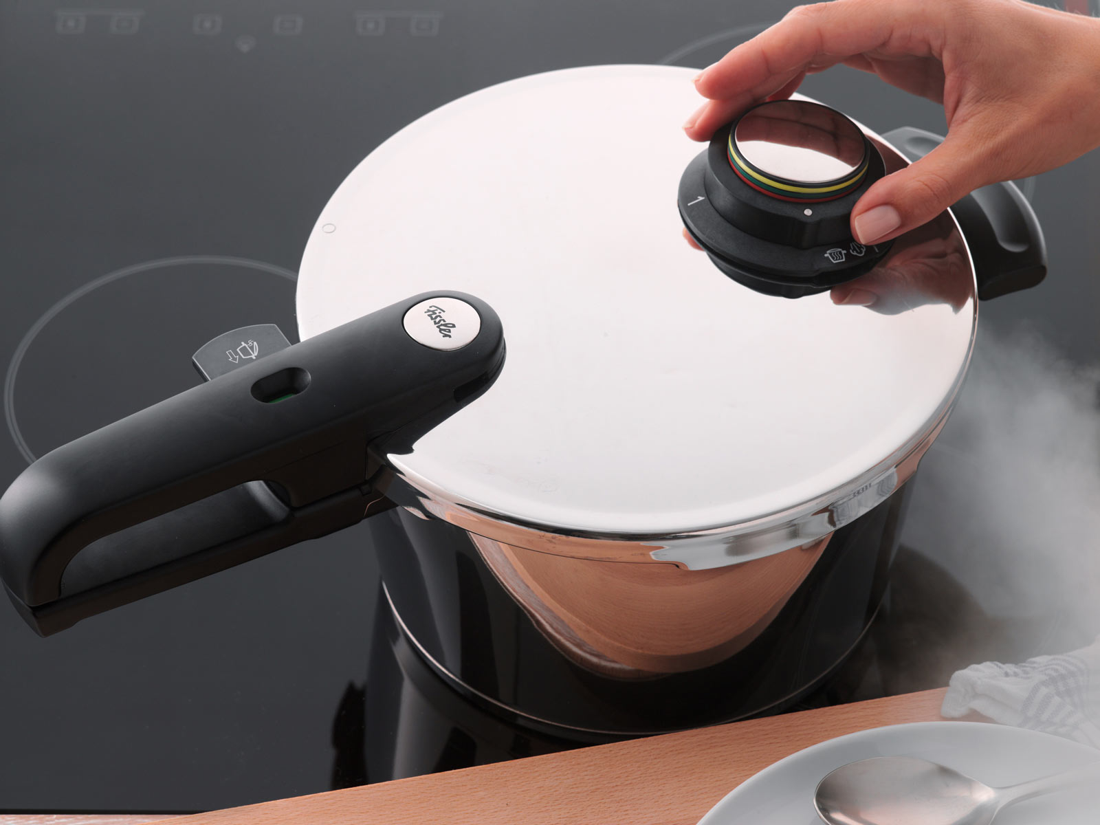 Fissler Vitavit Premium Pressure Cooker with
