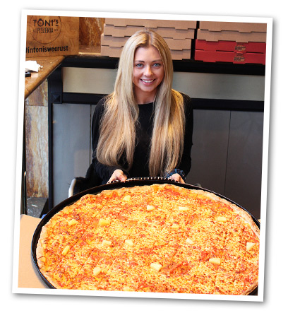Kate Pizza Eating Challenge
