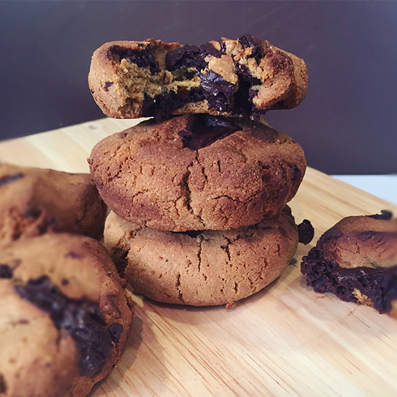 Clean Chocolate Chunk Cookies