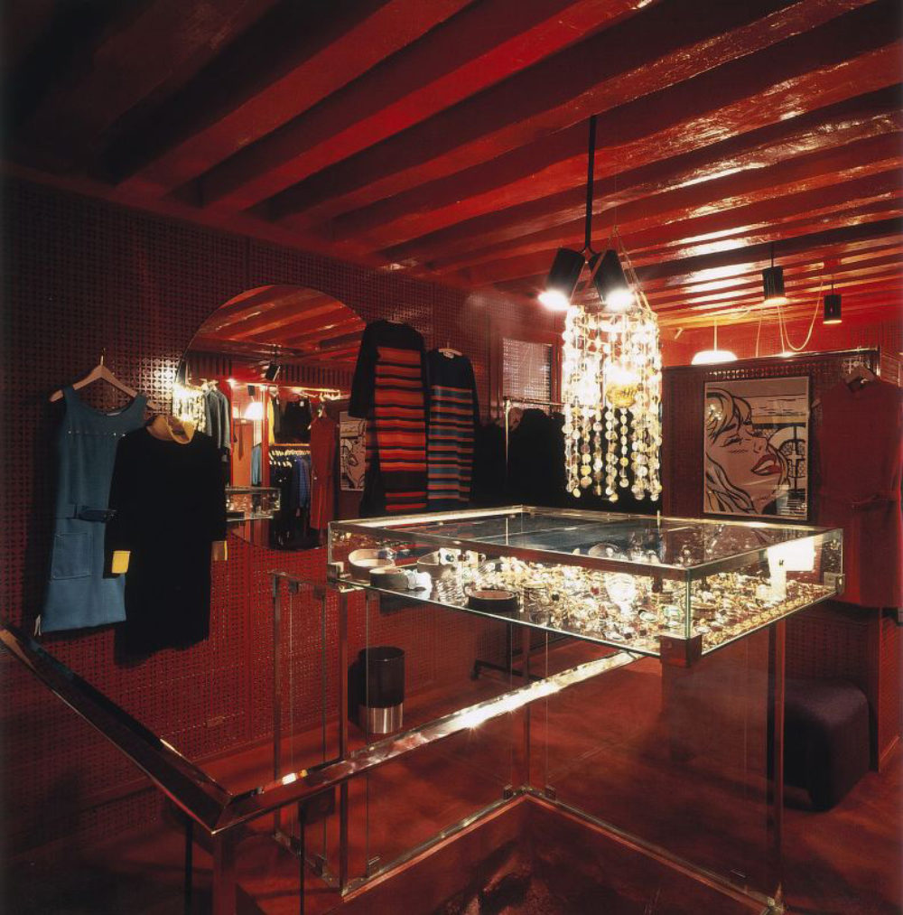 SAINT LAURENT Rive Gauche Mus e Yves Saint Laurent Paris