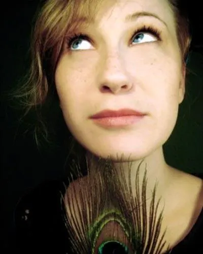 Madeleine Bloom