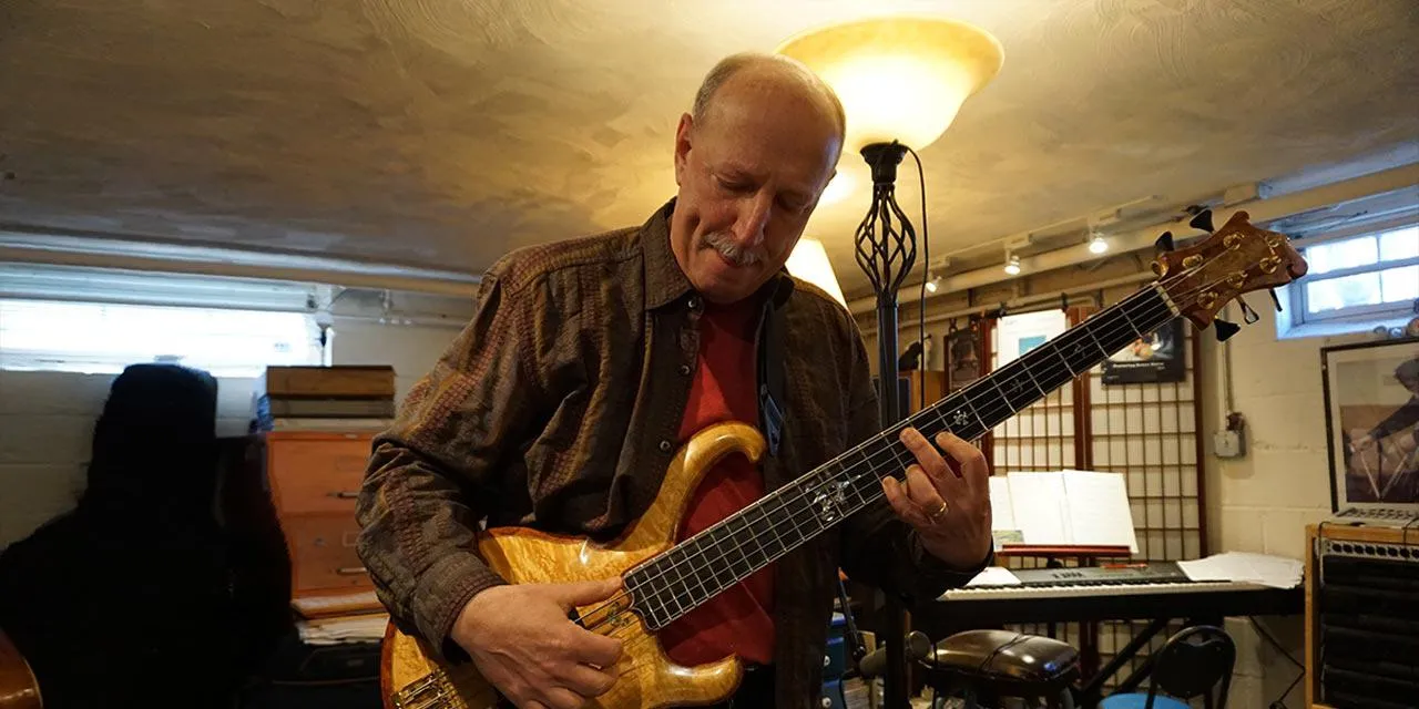 Bruce Gertz