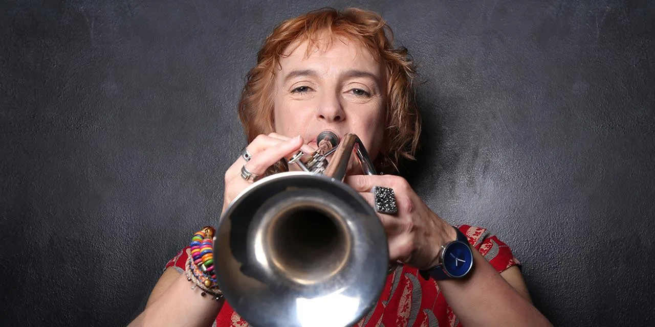 Kay Charlton