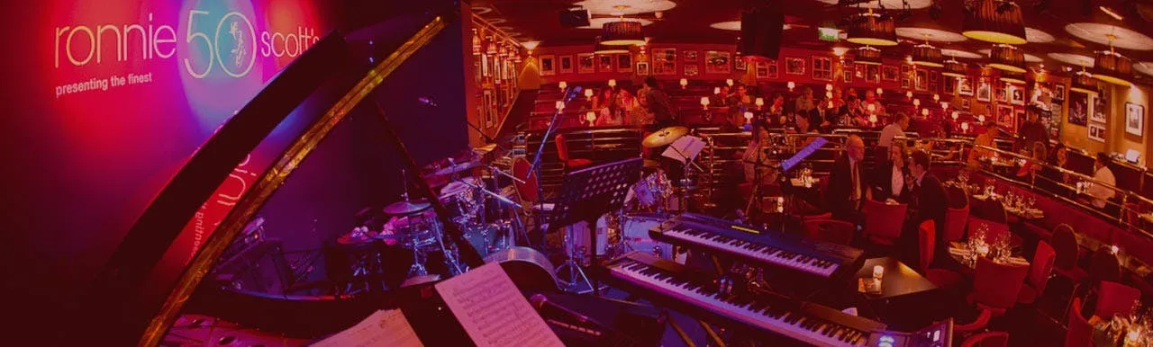 Ronnie Scott's Jazz Club in London - online jazz courses