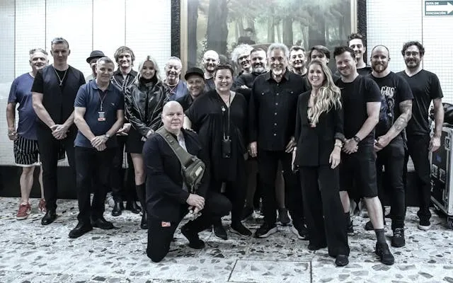 Sir Tom Jones and crew on his world tour