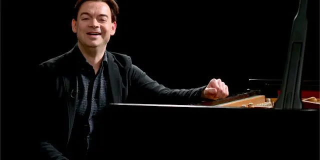 Learn to play Moonlight Sonata by Beethoven