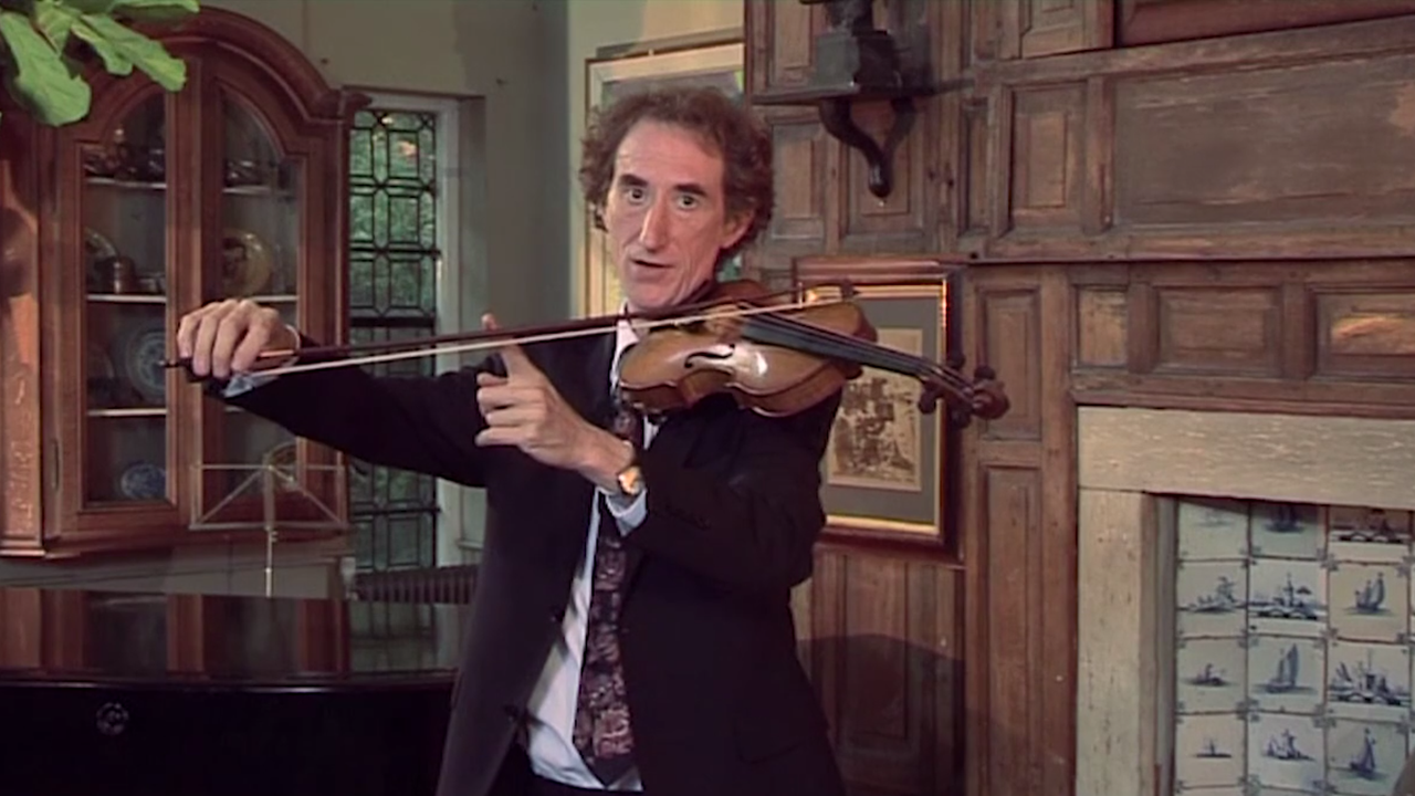 Understand how a string instrument produces sound to improve tone
