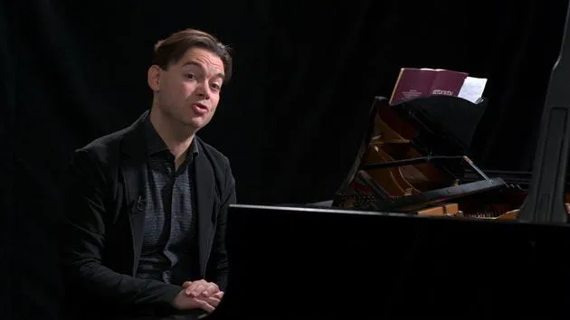 Lerne Beethovens Mondscheinsonate am Klavier mit Dejan Lazić