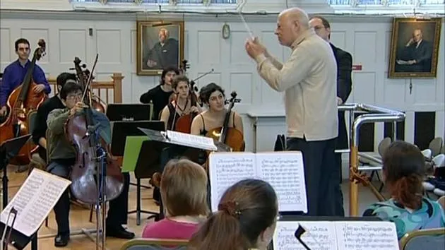Andante - Bernard Haitnik gibt Timothy Henty seine Analyse und sein Feedback